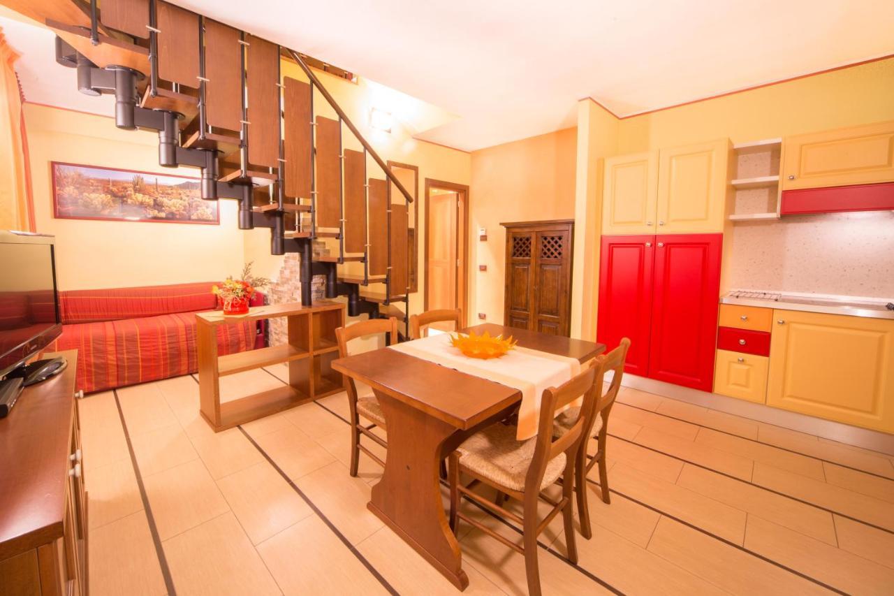 World Village Apartments Diano Marina Exterior photo