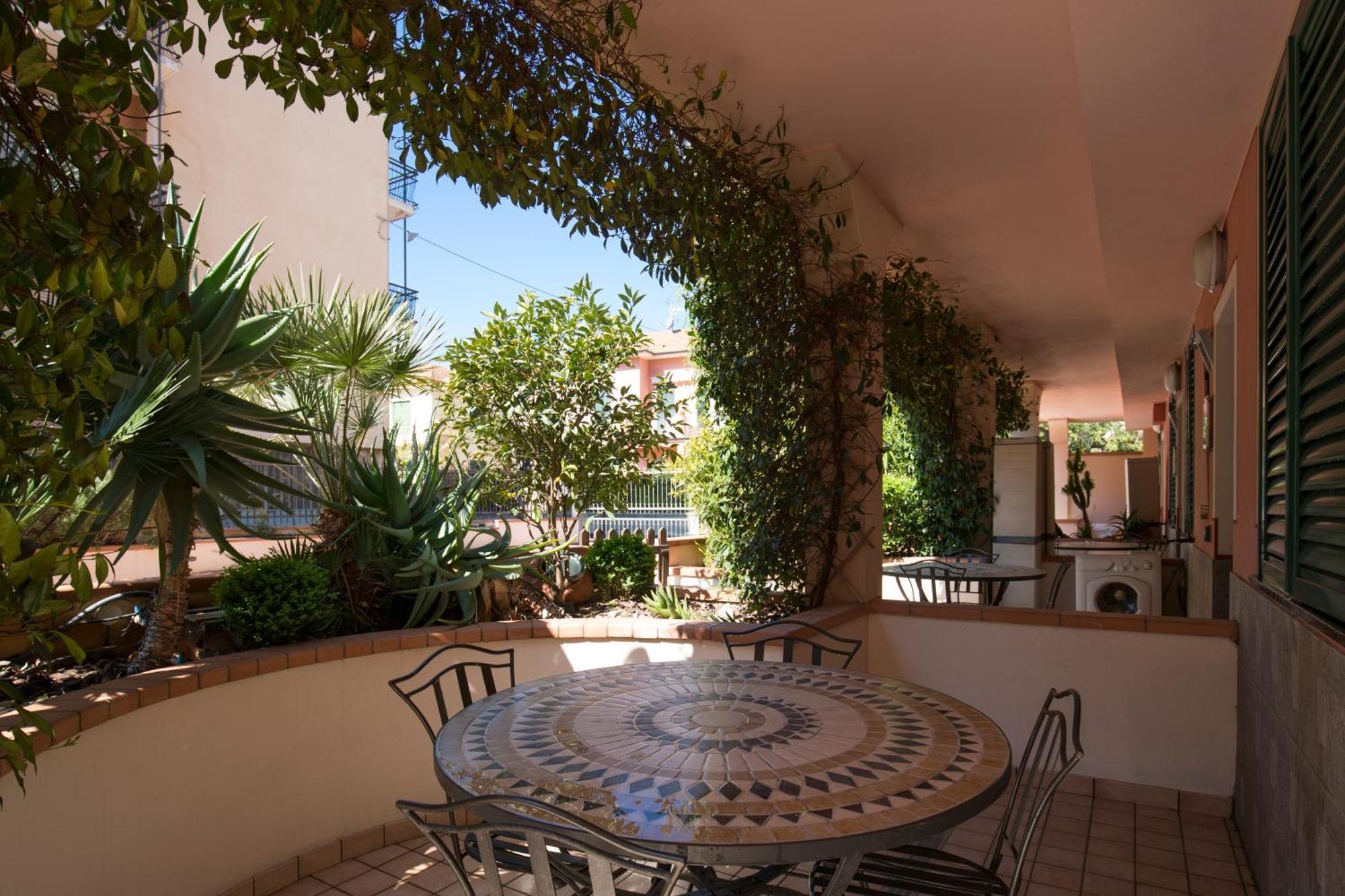 World Village Apartments Diano Marina Exterior photo