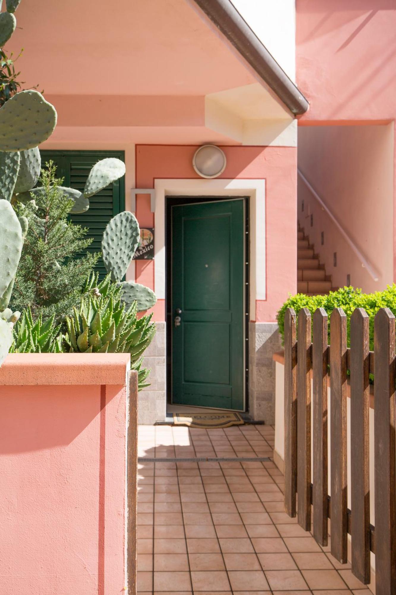 World Village Apartments Diano Marina Exterior photo