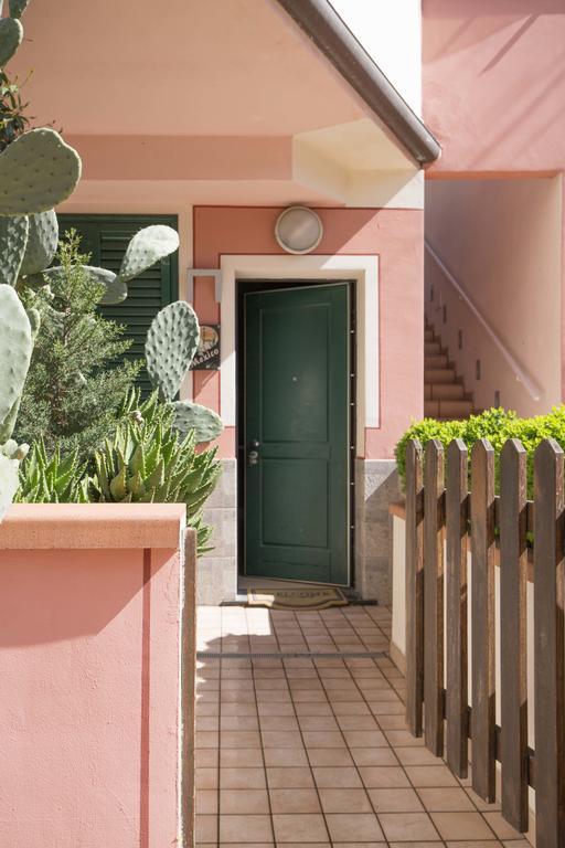 World Village Apartments Diano Marina Exterior photo